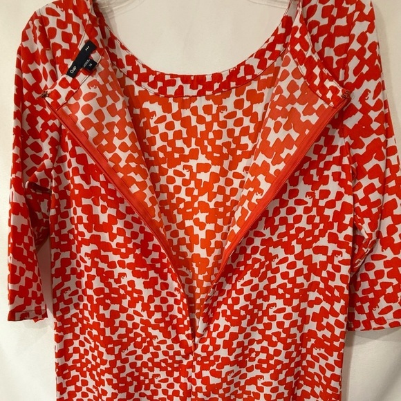 Gap Dress Three Quarter Sleeve Mini Shift Dress Back Zip Print Red Dot Size XS - Picture 6 of 6